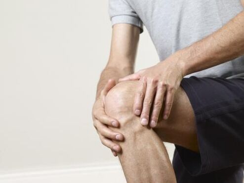 Which doctor to contact for the treatment of pain with arthrosis of the knee joint